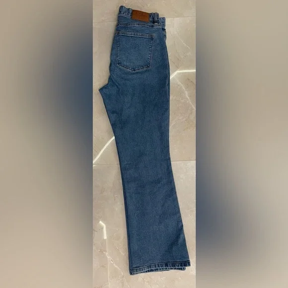 Lauren Ralph Lauren Straight Leg Denim
Jeans- Sz 8 - Picture 4 of 5